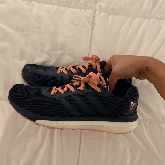 adidas Shoes - Women’s Adidas Vengeful Sneakers